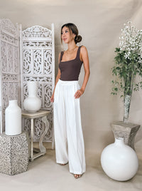 Vir Vita Aurelia Square Neck Top