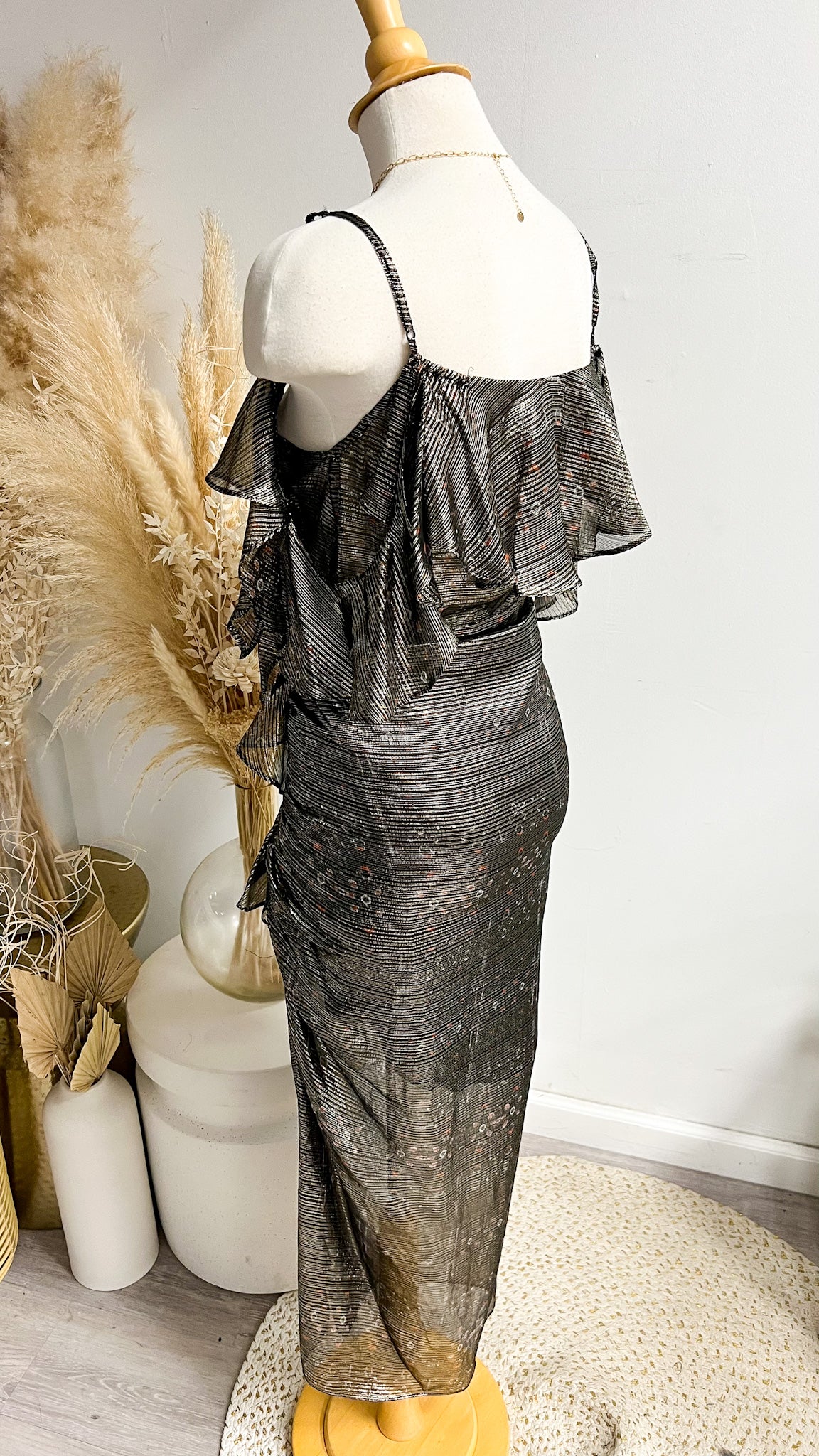 Mikinola Veronica Dress