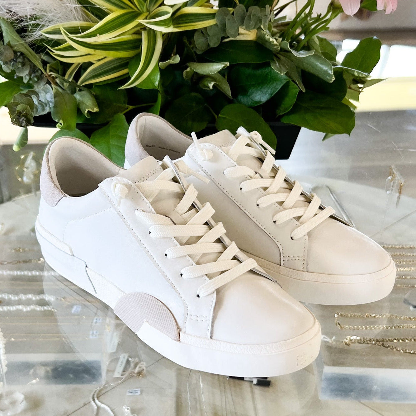 Dolce Vita Zina Sneaker – Mikinola