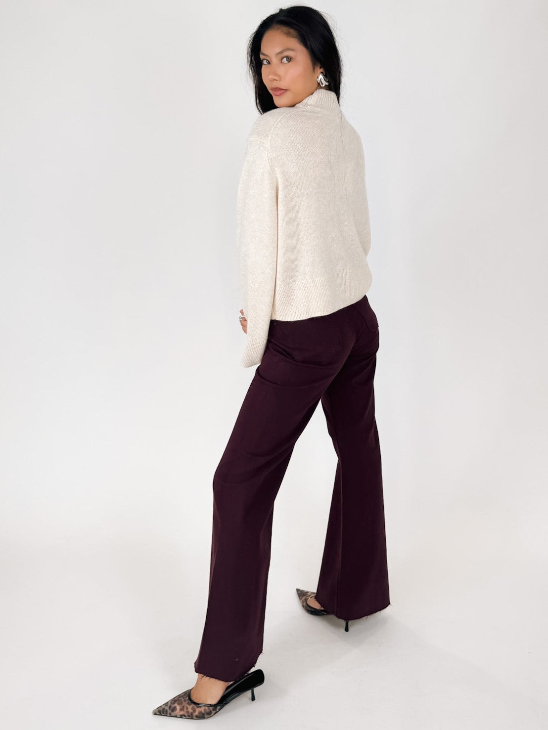 NIA Yvonne Sweater