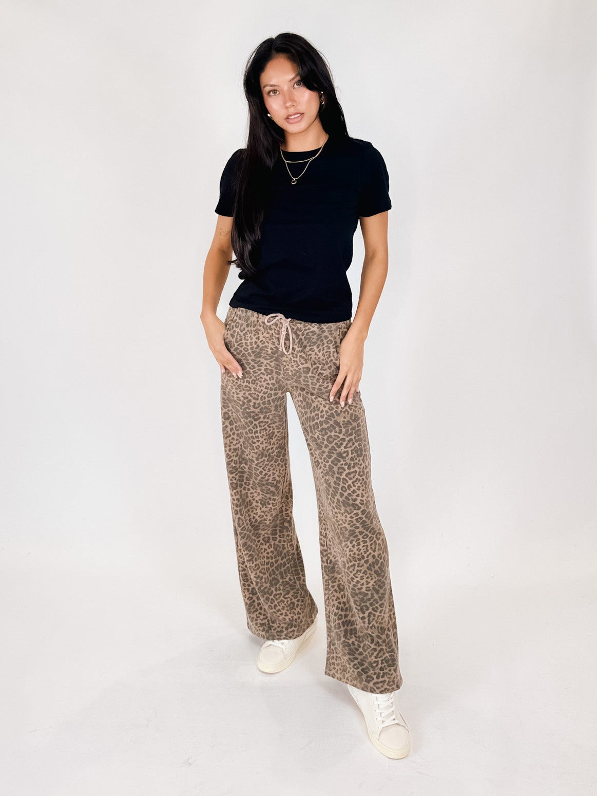 Pistola Alba Baby Tee