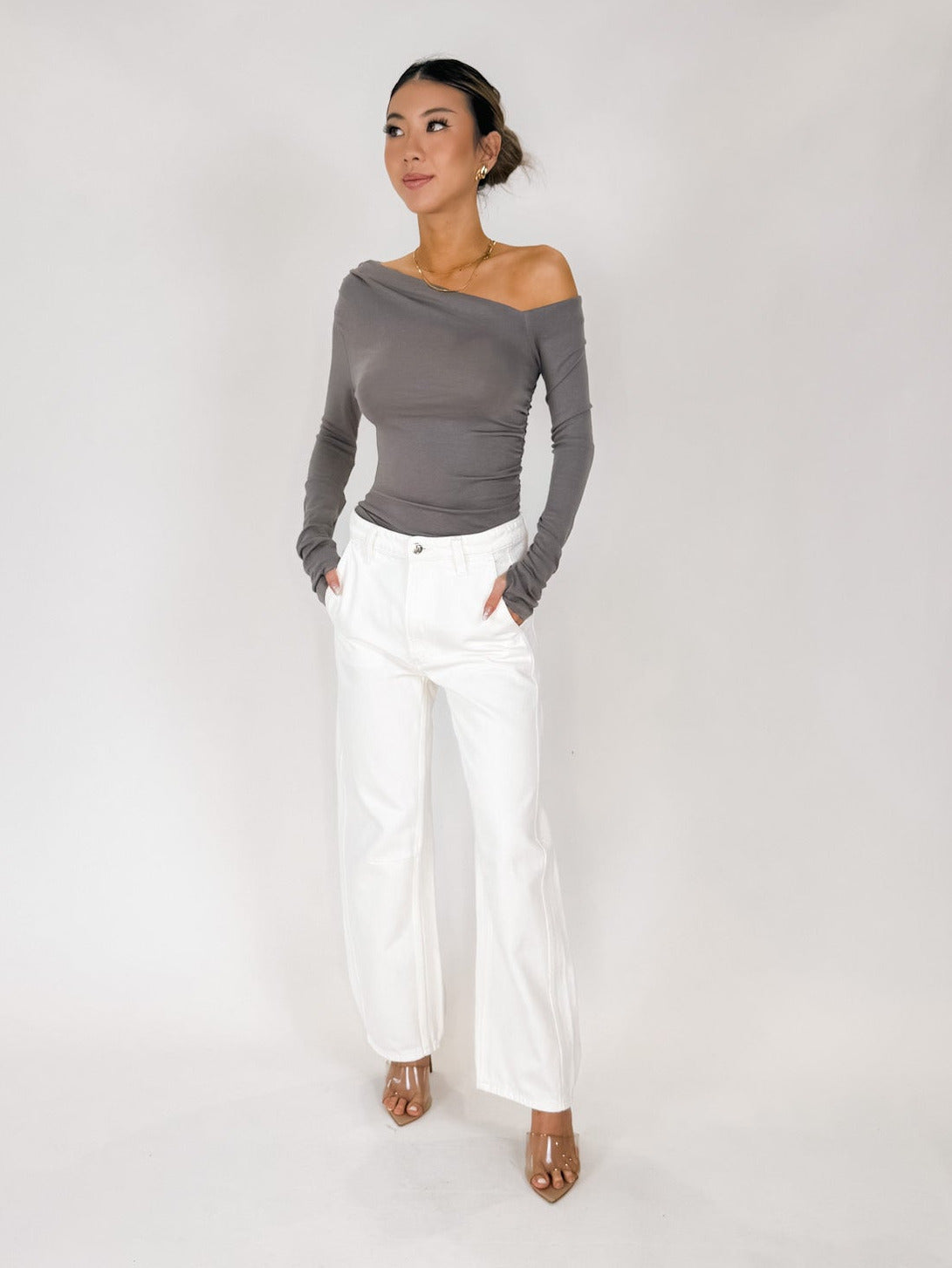 Pistola Beau Seamed Crescent Leg