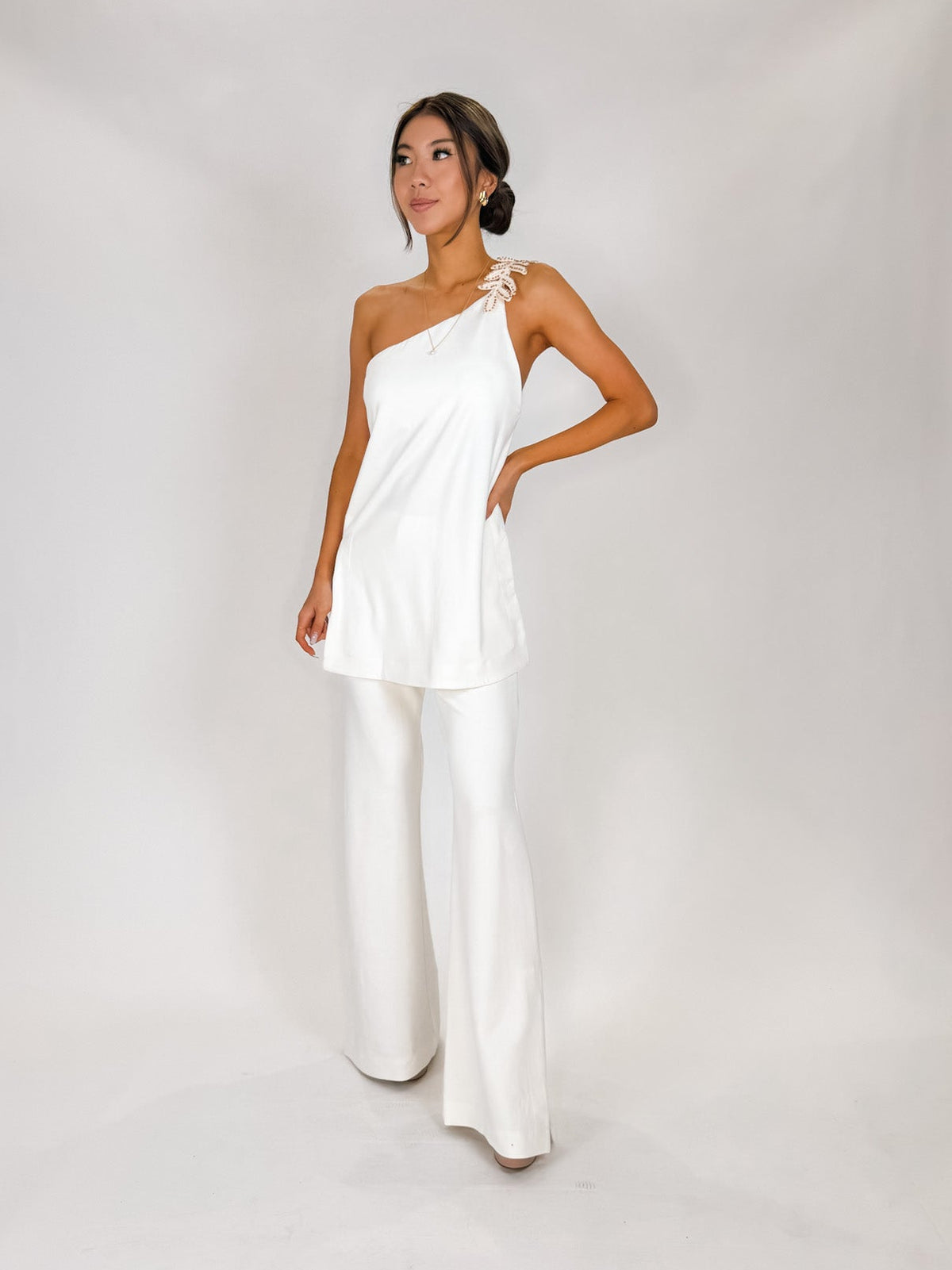 Dress To Leaf Embroidery Tunic & Pant Set