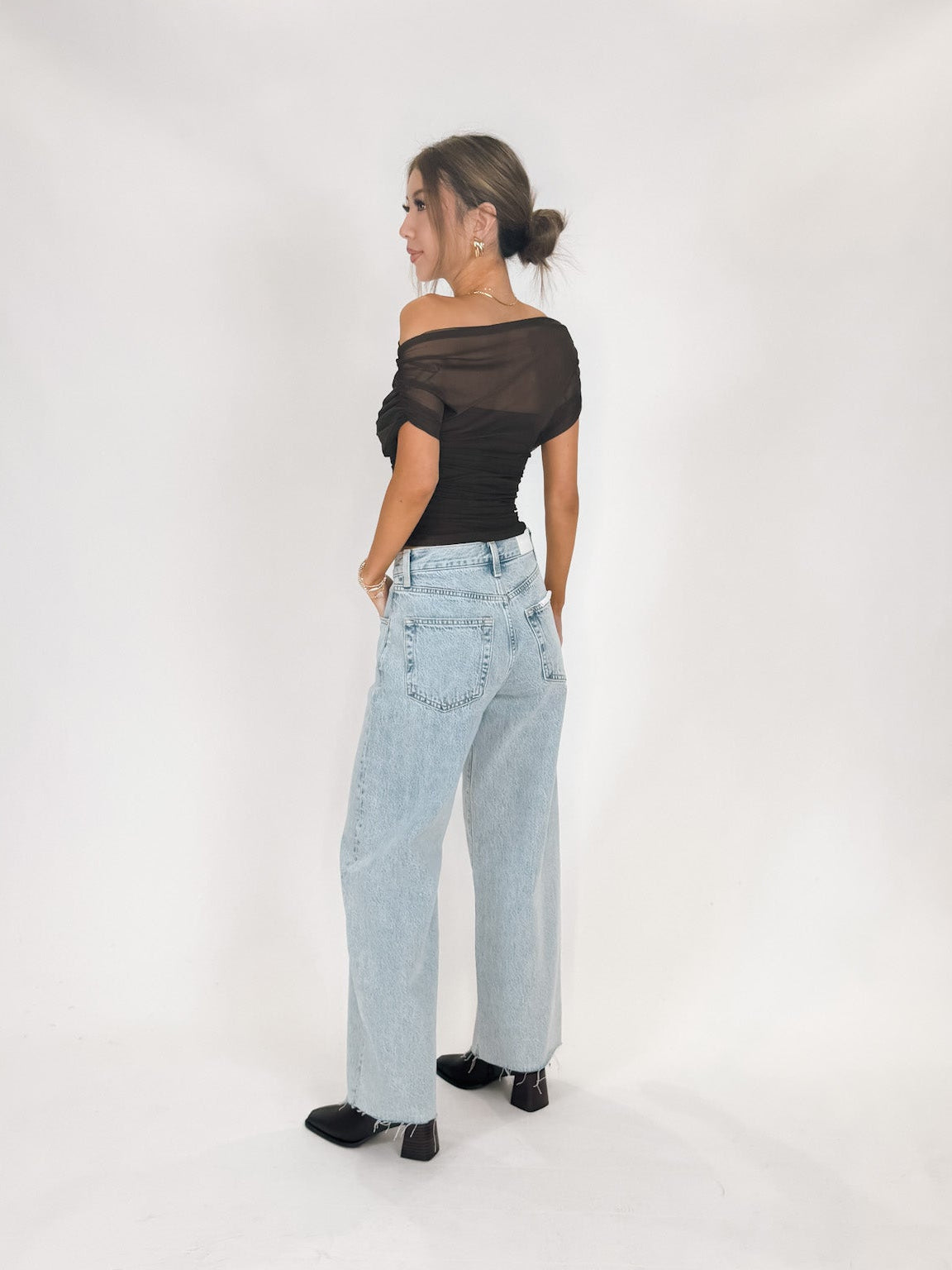 Pistola Tate Crop H/R Bowed Leg