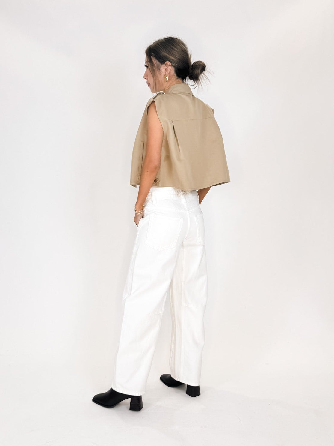 Pistola Beau Seamed Crescent Leg