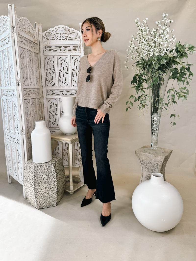 W. Cashmere Iman V Neck Sweater