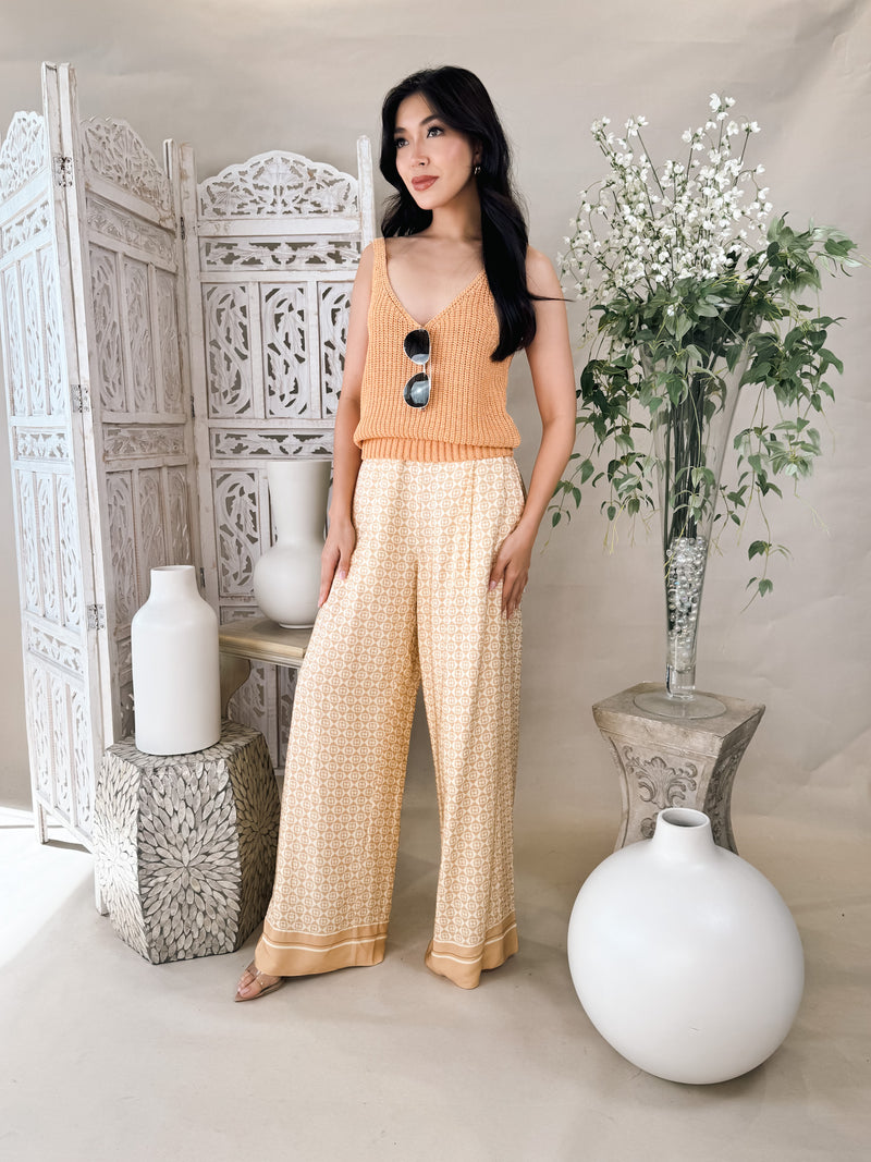 Mon Renn Monikh Pant