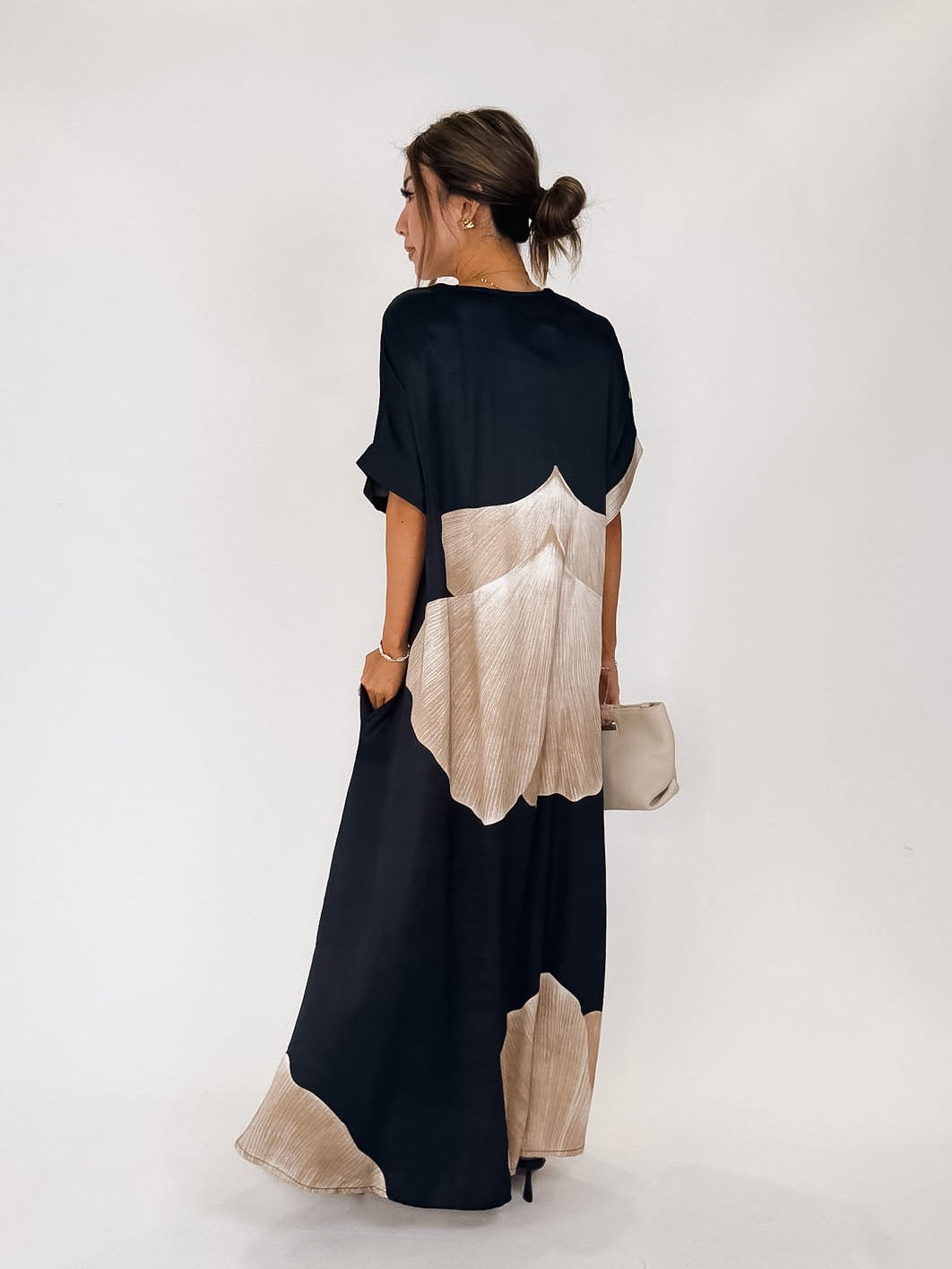 Milio Milano Gingko Print V-Neck Kaftan Maxi Dress