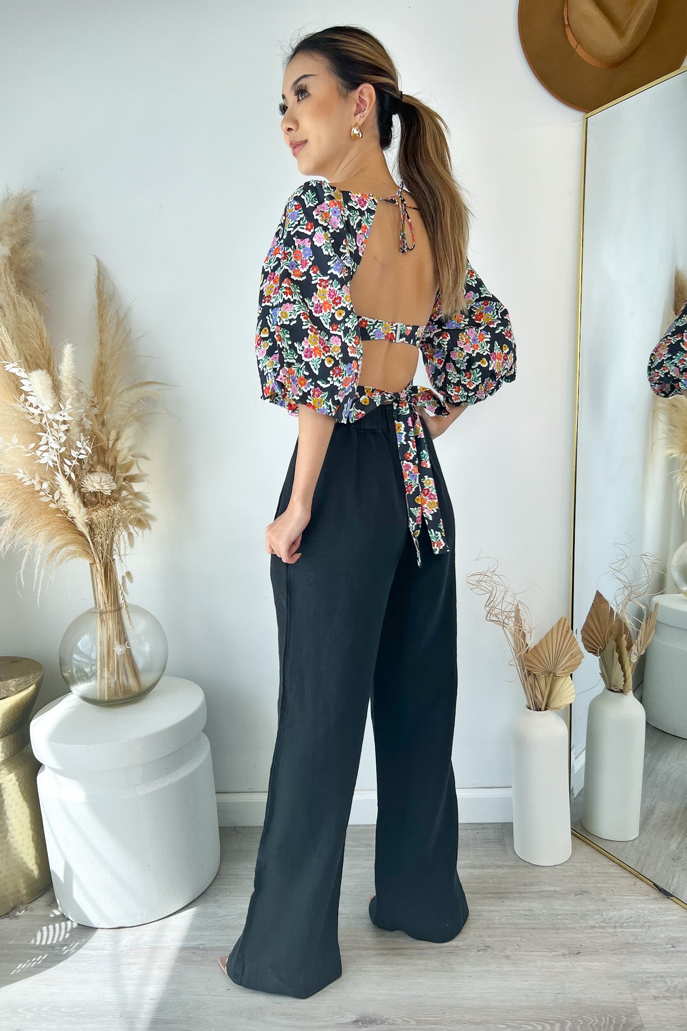 Calça flare com top hot sale cropped