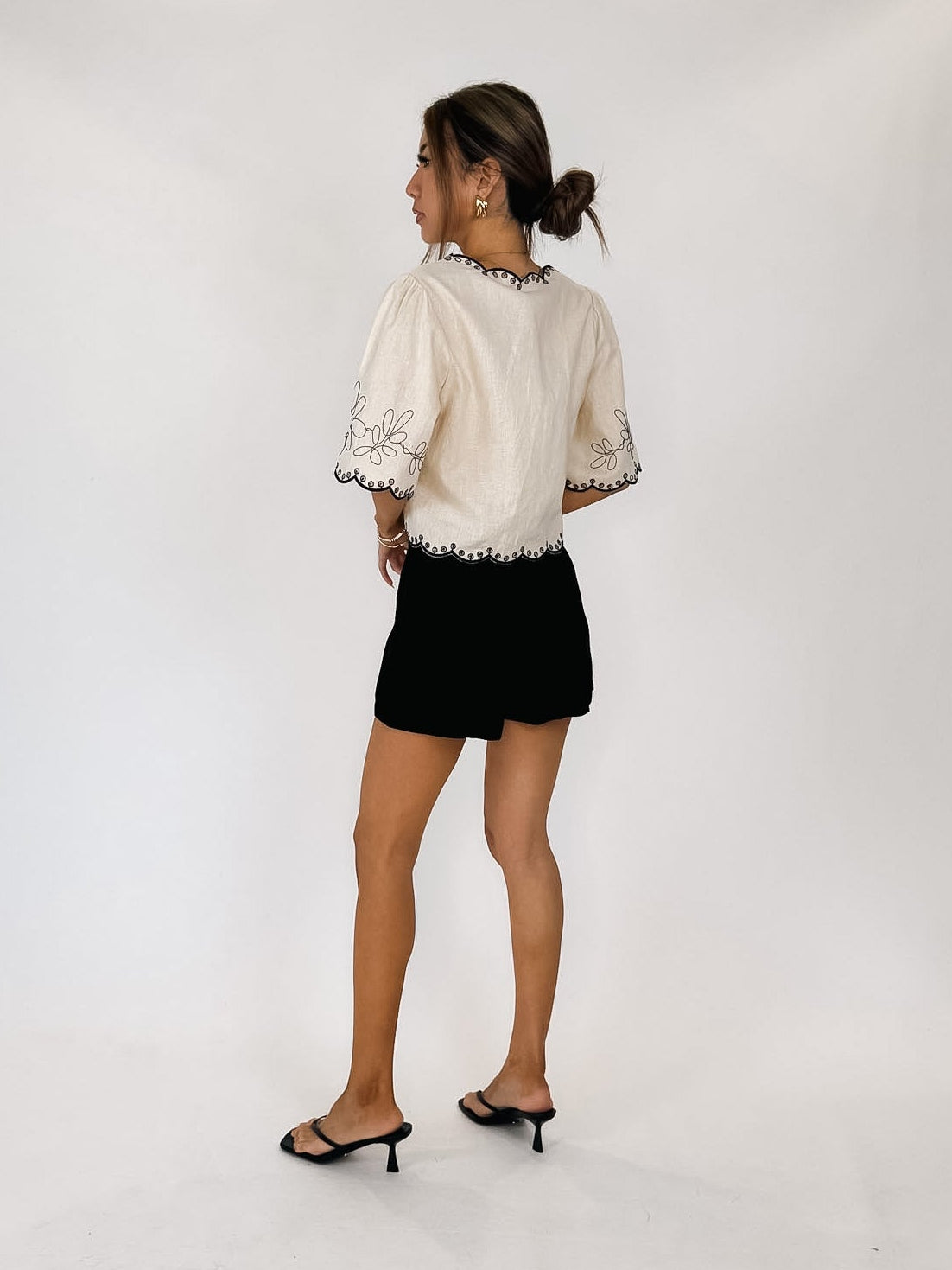 a. ren Ardennes Tie Top