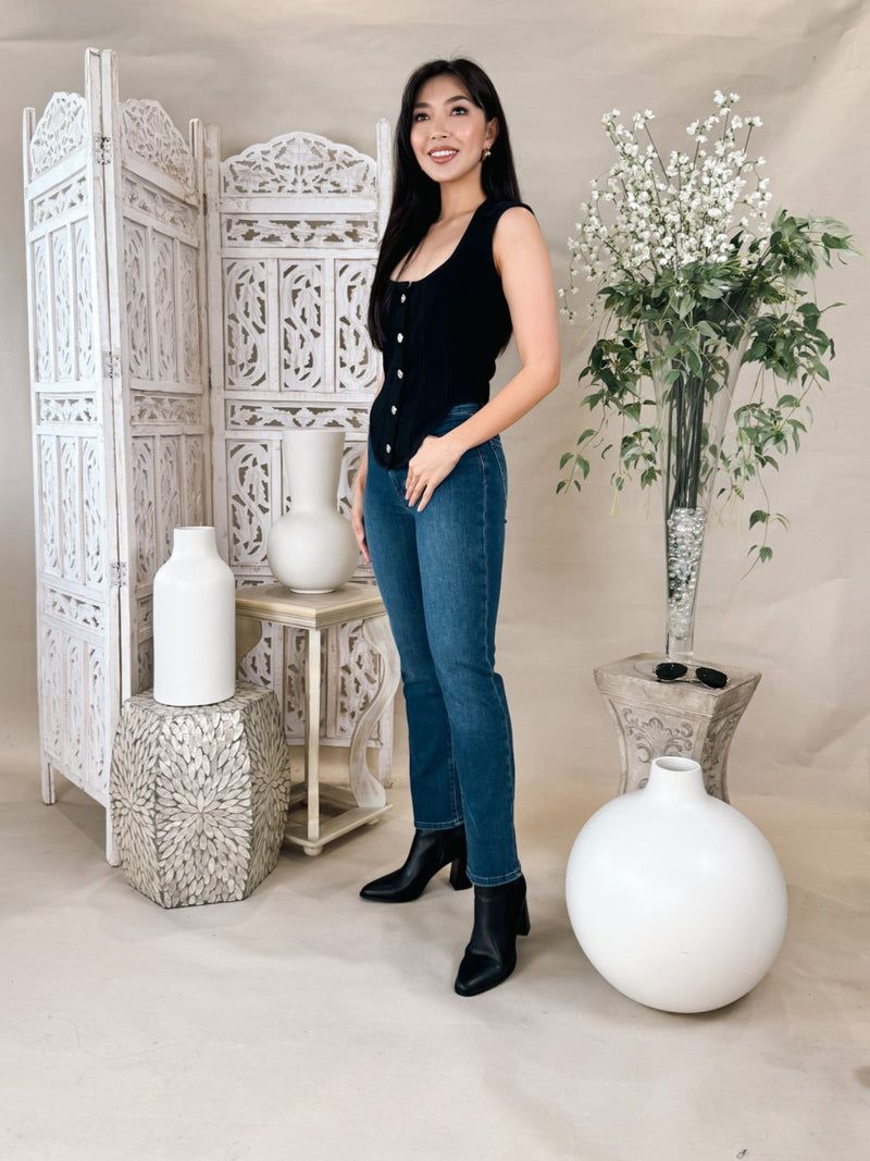 Frame Le Sleek Straight Jean