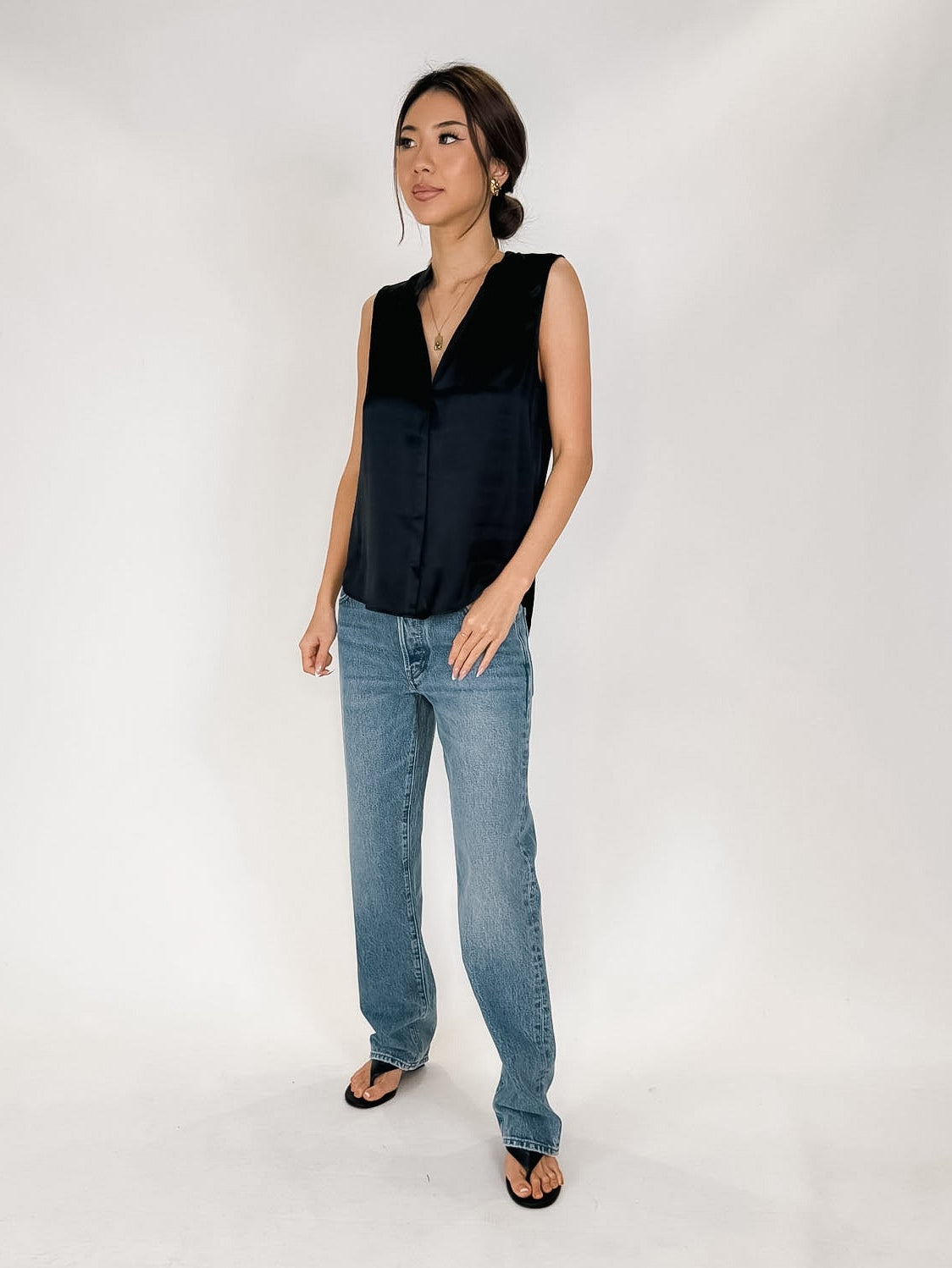 L'Agence Phoebe Sleeveless Band Collar Blouse