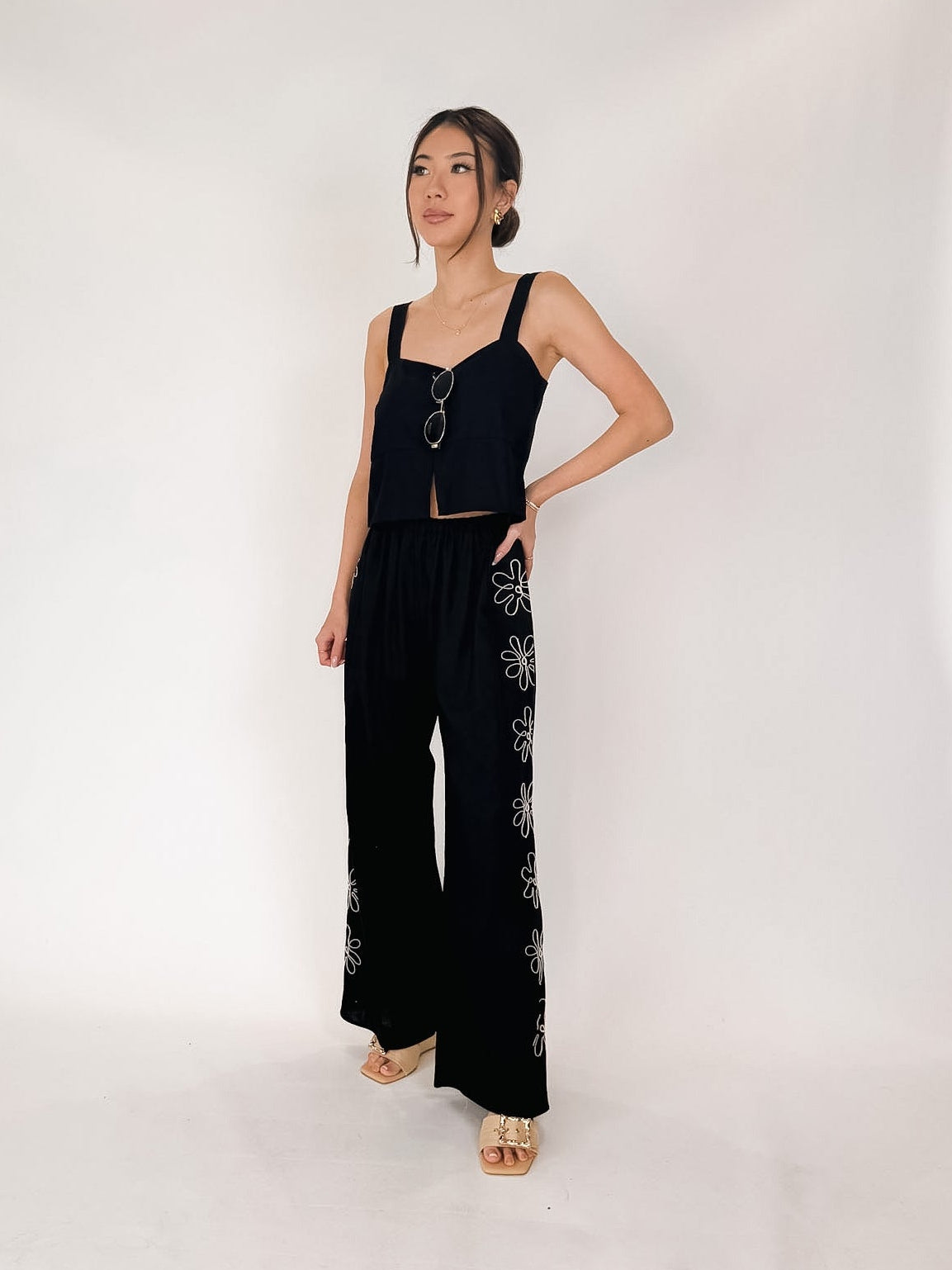 Dress To Front Slit Detail Crop Top