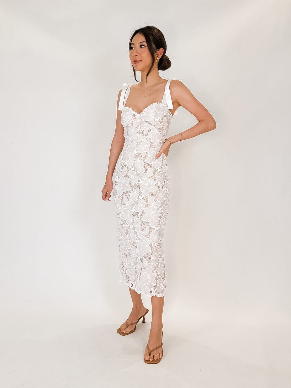 ASTR Donne Dress