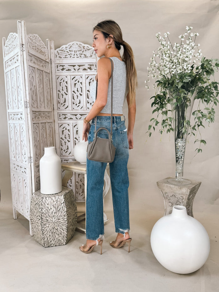 Pistola Cassie Super High Rise Straight Crop
