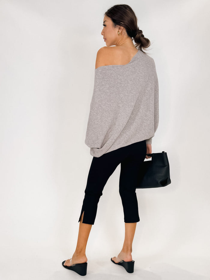 Milio Milano Ribbed Cuffed/Hem Asymmetrical Sweater