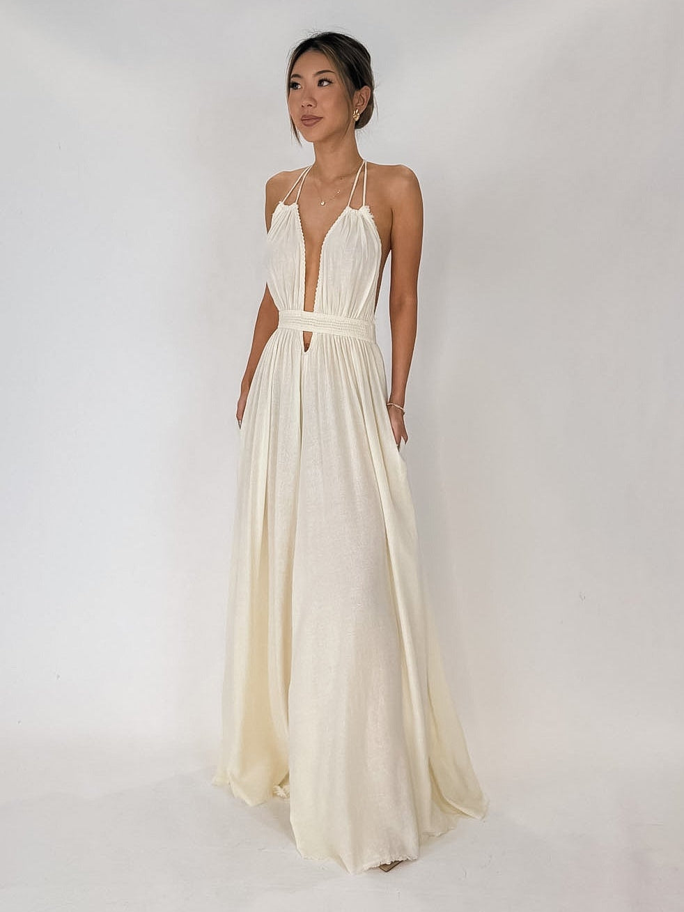 Elan Goddess Halter Maxi Dress