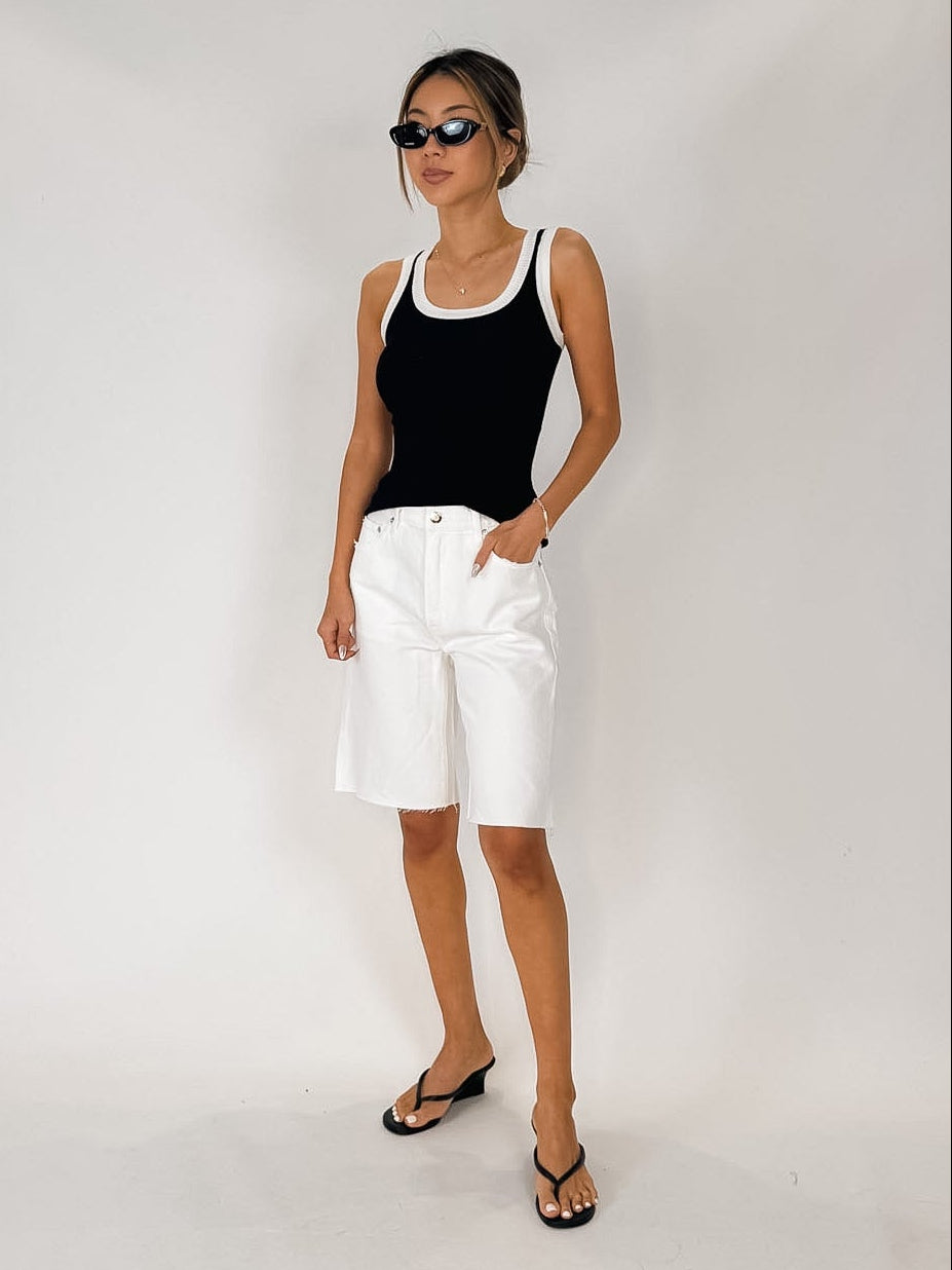 Elan Contrast Trim Tank Top