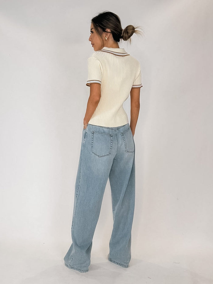 Elan Penelope S/S Collared Sweater Top