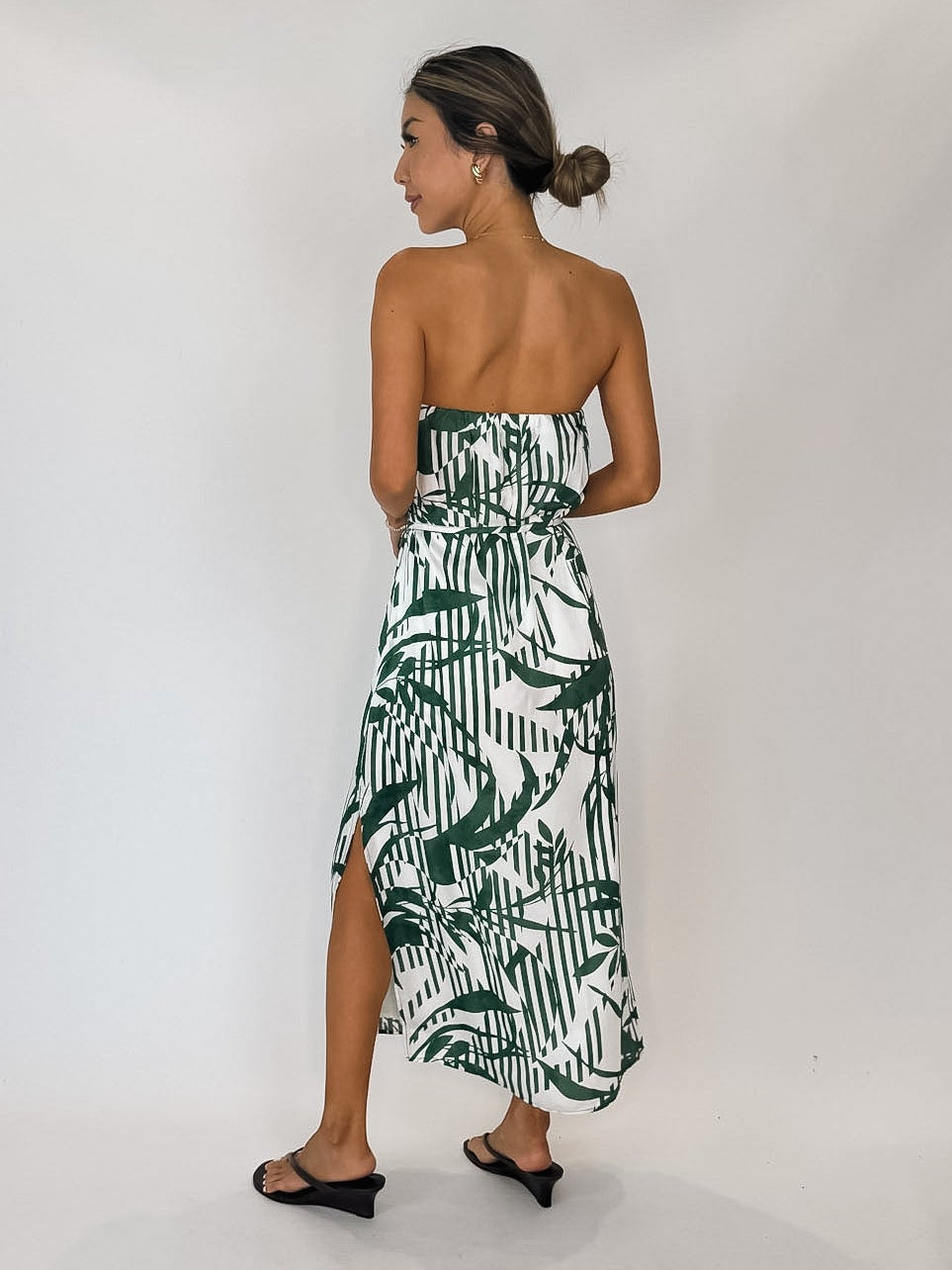 Bella Dahl Flowy Strapless Midi Dress