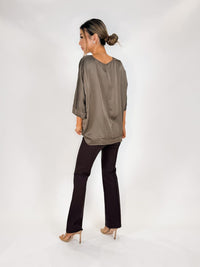 Milio Milano Silky Kimono Sleeve V-Neck
