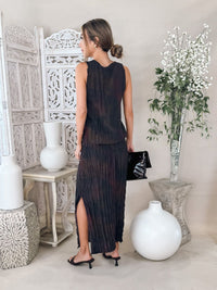 Go Silk Go Crinkle Cut Skirt