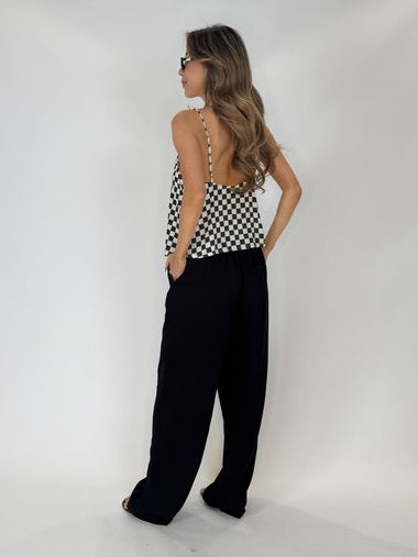 MAI Ava Pant