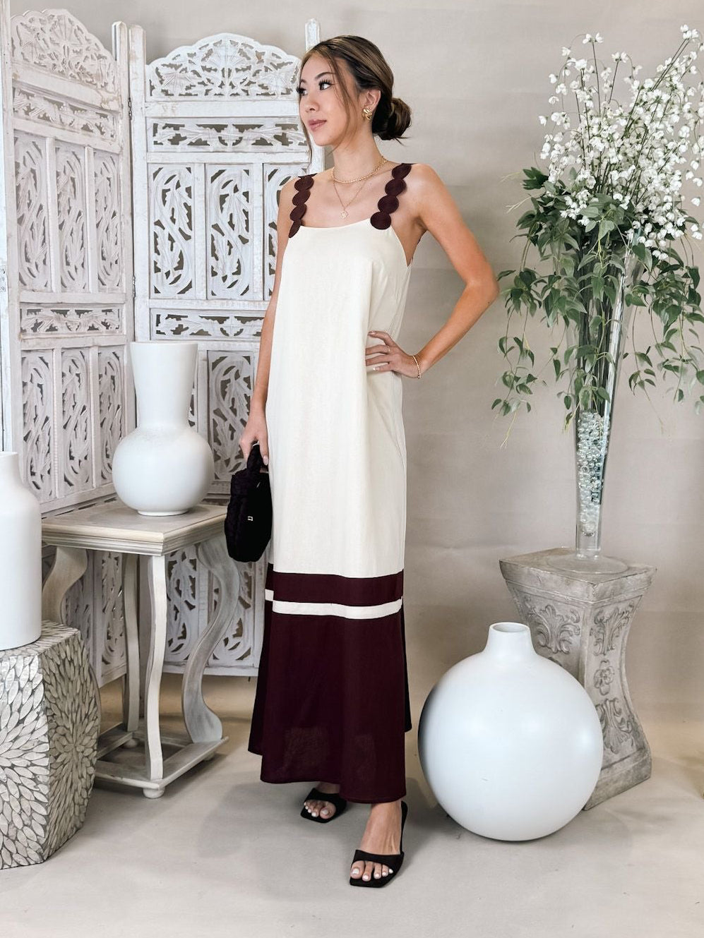 Dress To Linen Embroidered Strap Midi Dress