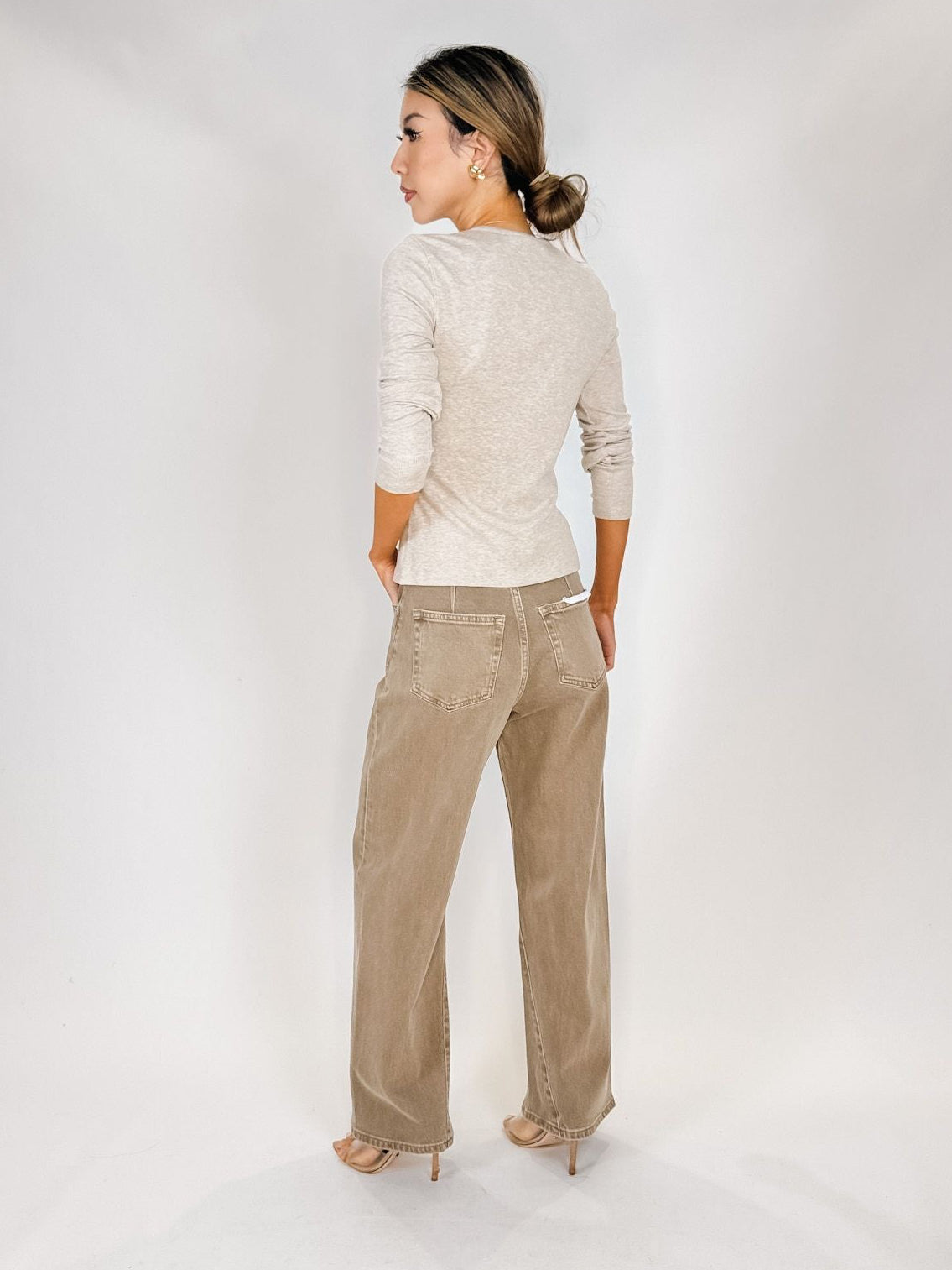 Pistola Kyra Ankle High Rise Bowed Ankle Jean