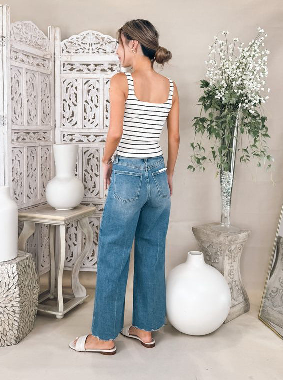 Pistola Lana Crop High Rise Ultra Wide Leg