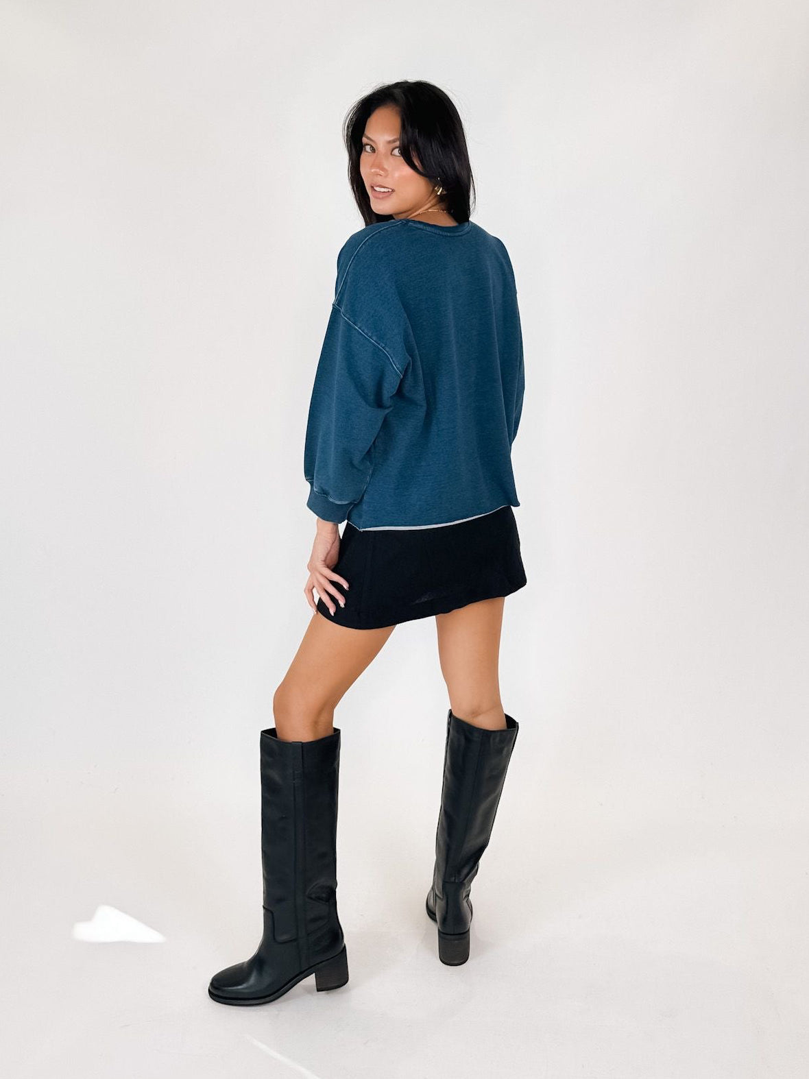 Sunday's Kelly Pullover