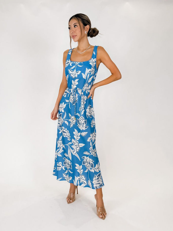 KIVARI Ren Midi Dress