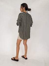 Pistola Kennedy Relaxed Mid Rise Cut Off Short