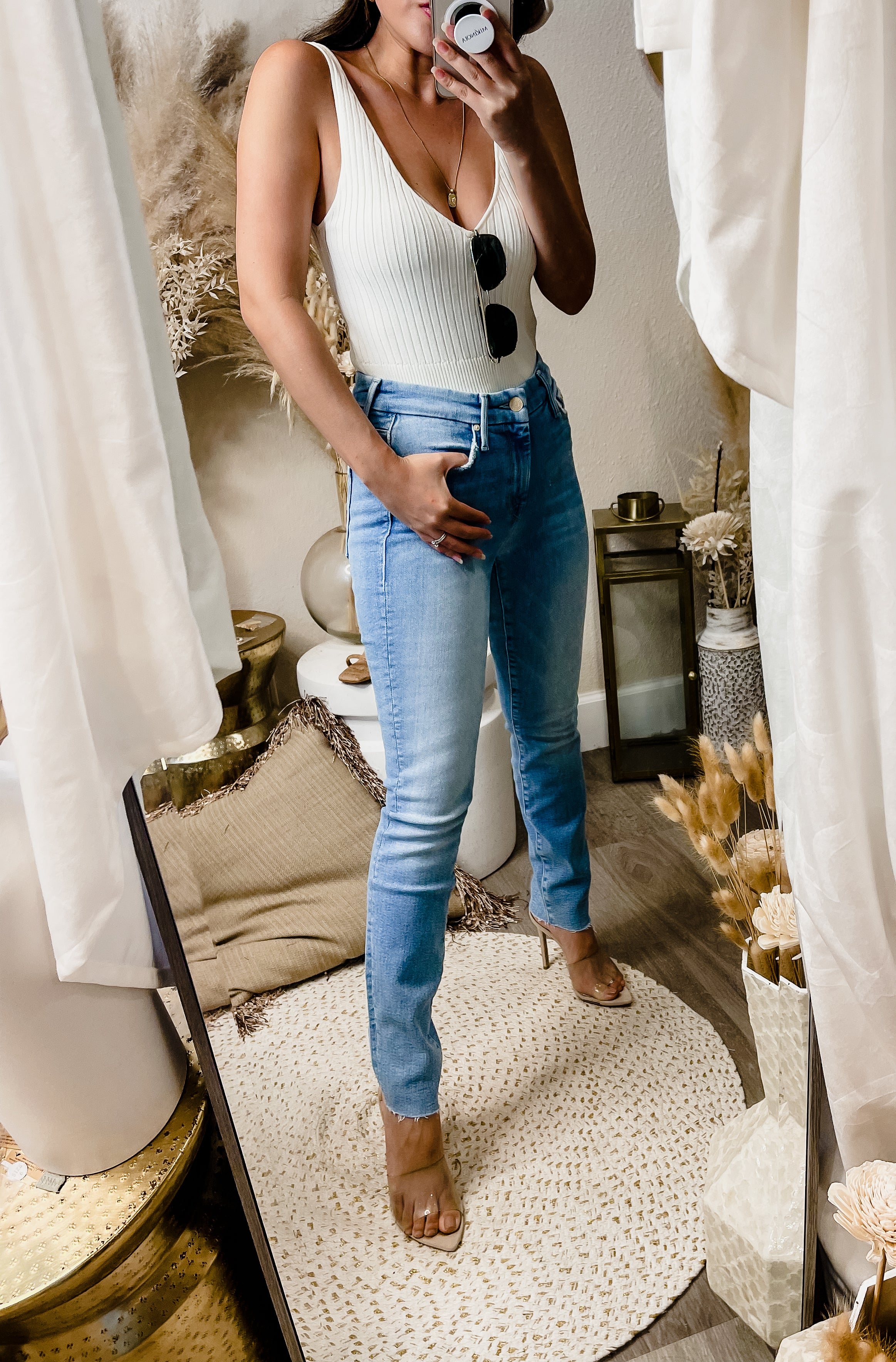 Mother looker store ankle fray jeans