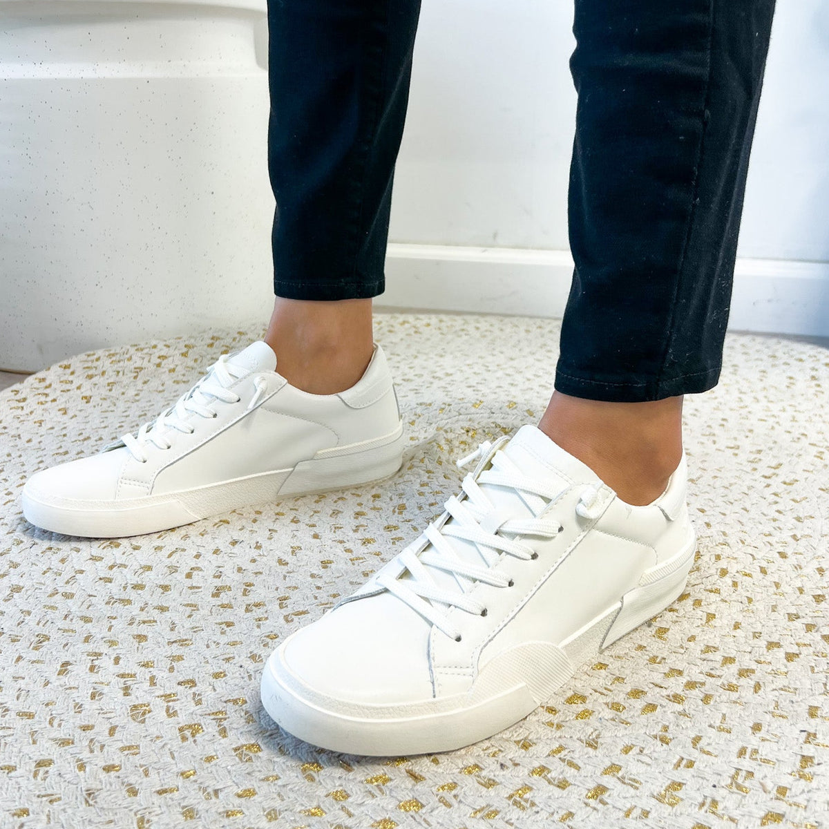 Dolce Vita Zina Sneaker